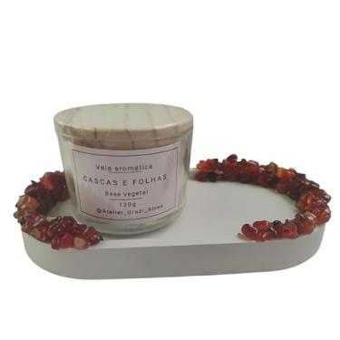 Imagem de Vela Aromática Cascas e Folhas, Base Vegetal, 120g, Atelier Grazi Alves mas bandeja Decorativa