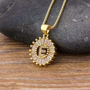 Imagem de Colar Dourado Letra Inicial Strass Brilhante Nome - DCXAM