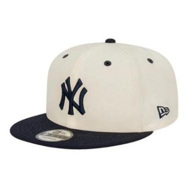 Imagem de Boné New Era 950 Q42 New York Yankees Chrome Off White-Masculino