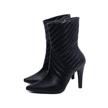 Imagem de Bota Feminina de Couro Marrom, Salto Alto, Fivela Dourada, Detalhes em Tachas