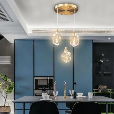 Imagem de Lustre pendente moderno de cristal com 3 lâmpadas LED, dimerizável, com design elegante em formato de gota dourada, perfeito para cozinhas, salas de jantar, corredores e banheiros (Cor: