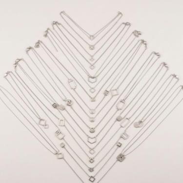 Imagem de Kit Revenda Colares Femininos em Aço Inox - Tws Acessórios, 500 unidad