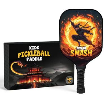 Imagem de Raquete infantil de pickleball projetada para idades de 3 a 12 anos | Fibra de vidro leve (0,2 kg) | Pega pequena para fácil controle | Remo para iniciantes com tema Ninja para meninos, crianças e