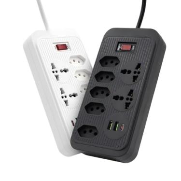 Imagem de Régua Filtro de Linha com 7 Tomadas Extensão Elétrica 1 Universal 4 USB Type c Bivolt 10A 110v/220v(7 TOMADAS 2 USB 1C)