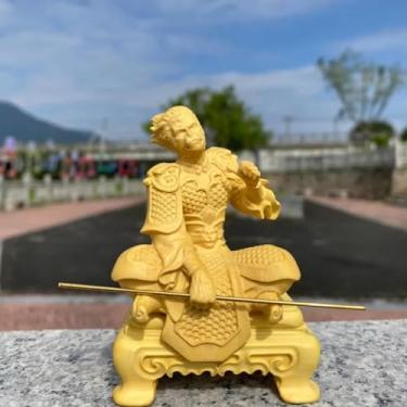 Imagem de FENNYYAR Estatueta esculpida em buxo rei macaco sol wukong artesanato, 7,5 cm 7,4 cm, decoração de casa e escritório, ornamento de mesa de sala de estar