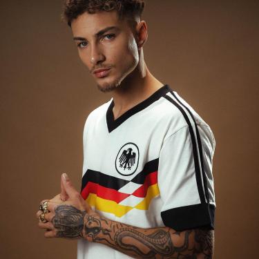 Imagem de Camisa Alemanha Retrô 1990 Masculina-Masculino