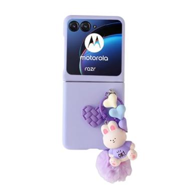 Imagem de Lozeguyc Capa para Motorala Razr Ultra 2025 fofo coelho de pelúcia brinquedo de telefone charmoso, capa de silicone macio fosco à prova de choque para Moto Razr Ultra 2025 com suporte de anel roxo