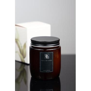Imagem de Vela de Massagem Vegana Natural Labo 190g – Cera de Coco e Óleos Naturais | Aromaterapia e Spa em Casa. (Macadâmia)