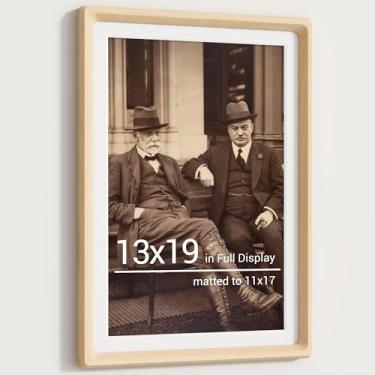 Imagem de Heimlove Molduras naturais de 33 x 48 cm, moldura de certificado de madeira original feita à mão com tapete para exibição de fotos de formatura de 28 x 43 cm, imagem de família, foto de casamento