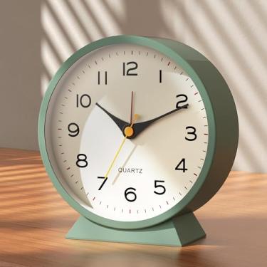 Imagem de AYRELY® Despertador analógico de 11,4 cm, pequeno relógio de mesa retrô operado por bateria, relógio de mesa de metal deslizante com luz para decoração de sala de estar, quarto, cabeceira, prateleira