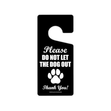 Imagem de Honey Dew Gifts, Please Don't Let the Dog Out, cabides de porta, puxador de porta, decorações de porta da frente, presente para amantes de animais de estimação, mãe, pais de pele, decoração de casa de