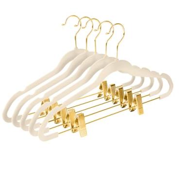 Imagem de Cabides de veludo premium MIZGI, com prendedores ajustáveis, kit com 20, espessura fina, feltro antideslizante, para saia, calça, marfim/dourado