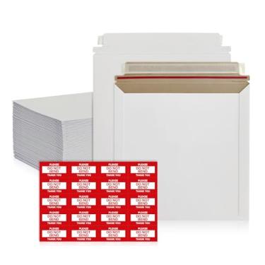 Imagem de Pacote com 100 envelopes rígidos de 15 x 15 cm – 420 g/m2 autoselados envelopes de papelão para CDs, DVDs, fotos, documentos – tiras de rasgo, etiquetas não dobre – envelopes quadrados para cartões e
