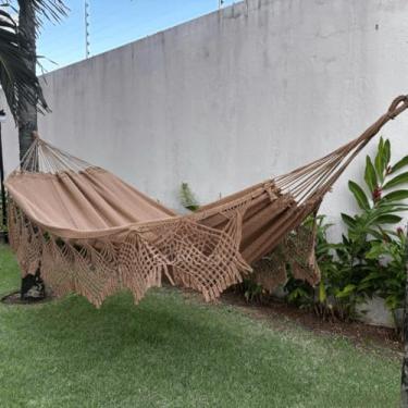 Imagem de Rede de Descanso Reforçada Casal King - Gigante, Manual Artesanal e Conforto Premium para Sua Varanda(Caramelo Lisa)