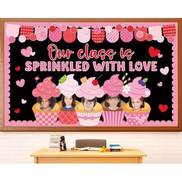 Imagem de Conjunto de quadro de avisos para o dia dos namorados, recortes para fotos de cupcake, decorações de quadro de avisos para sala de aula de dia dos namorados, recortes de coração rosa, nossa aula é