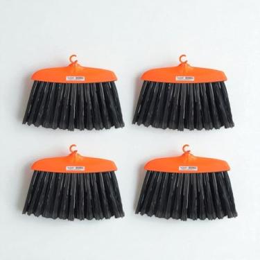 Imagem de Kit com 4 Vassouras Multiuso Condor, Uso Interno e Externo, Direto da Fábrica, Resistente, Durável