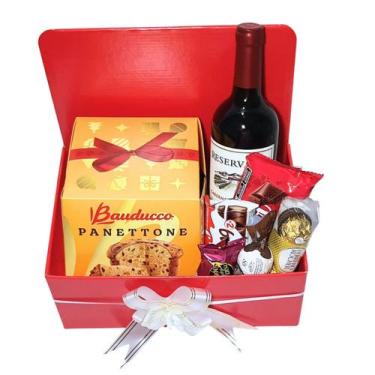 Imagem de Cesta Natal Premium 7 Itens Panetone Bauducco, Vinho, Chocolates - Ces