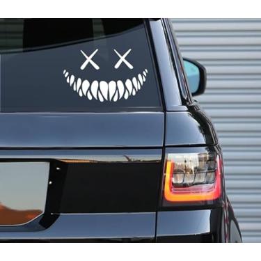 Imagem de Printbeat Decalque de sorriso de demônio de Halloween – uso interno e externo | Adesivo de vinil branco | Cadernos de para-choques, caminhão, janela, laptop | Fácil de usar para carro, van e bicicleta