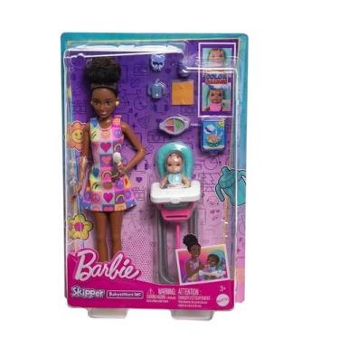 Imagem de Barbie Family Skipper Com Bebê Vestido Arco-Íris - Mattel, Barbie