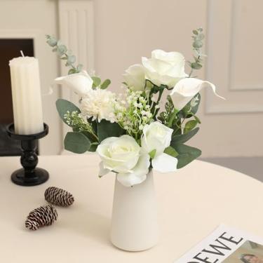 Imagem de YOSKMIOR Flores falsas com vaso de cerâmica, rosas de seda artificial em um vaso, arranjos de plantas de flores falsas para decoração de mesa de centro de mesa, sala de estar, banheiro, mesa de jantar