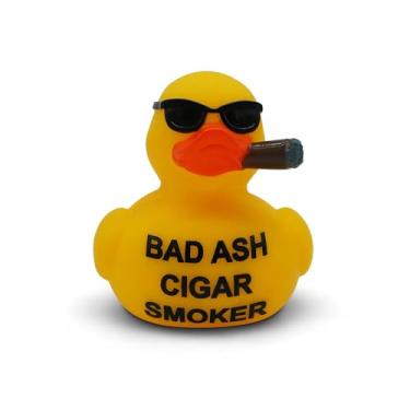 Imagem de GOOFBALLS Pato de borracha engraçado - Pato decorativo hilário para banheiro, mesa ou presente de mordaça - colecionável peculiar com citação sarcástica - ótimo presente para adultos, colegas de