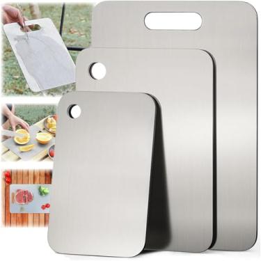 Imagem de Corte essencial de cozinha para dormitório: tábuas de aço inoxidável de 3 peças, economia de espaço e fácil limpeza para apartamentos pequenos