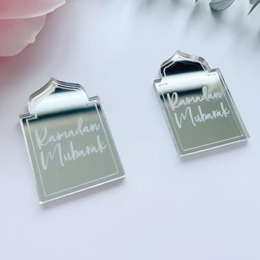 Imagem de 12 Pcs Ramadan Mubarak Cake Toppers, Eid Cupcake Charms, 1.8 inch Mirror Acrylic Discs (Silver Mirrored)
