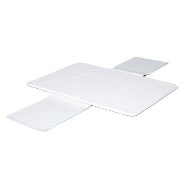 Imagem de Trocador de Fraldas Portátil Bebê Impermeável com Bolsos, Estampas Coloridas de Animais e Brinquedos (Branco)