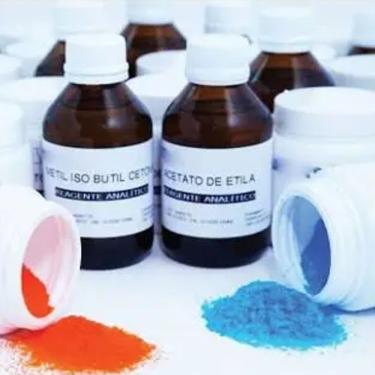 Imagem de Kit Educativo de Reagentes 80 Frascos para Experimentos Didáticos em Química Sonho de Criança