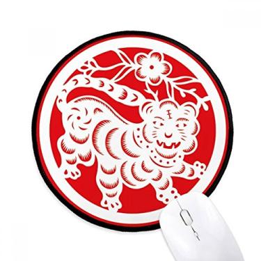 Imagem de DIYthinker Tapete de rato de arte do zodíaco da China com corte de papel para mesa de escritório tapete redondo para computador