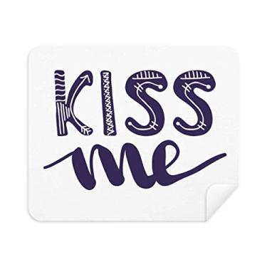 Imagem de Kiss Me Cute Quote Handwrite Style Pano de limpeza de tela 2 peças Tecido de camurça