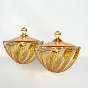 Imagem de BOMBONIERE POTICHE DE VIDRO 1,17L ÂMBAR DESIGNER EM ASPIRAL POTE PARA DOCES E MESA POSTA(2)