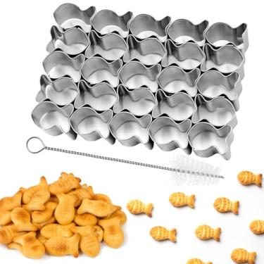 Imagem de LXUEJIE Cortador de biscoito de peixe dourado, cortador de biscoito de peixe com 25 cavidades, cortador de biscoito dourado de aço inoxidável com mini escova de limpeza, massa antiaderente para assar