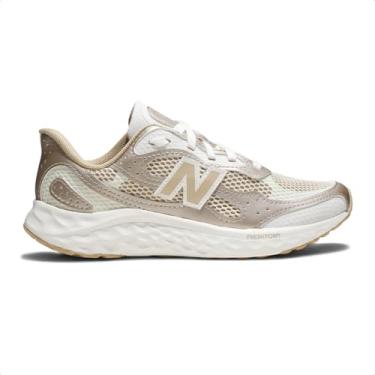 Imagem de Tenis New Balance Fresh Foam Arishiv4 Feminino, Bege/Branco Off, 34