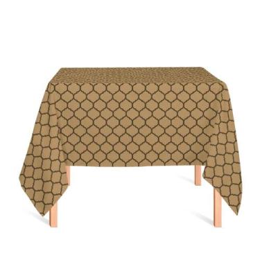 Imagem de Toalha de Mesa Quadrada em Tecido Jacquard Preto e Dourado Geométrico 