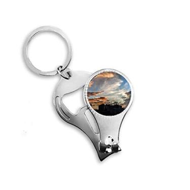 Imagem de City Dusk Clouds Orange Sky Nail Nipper Ring Chaveiro Abridor de Garrafas Clipper