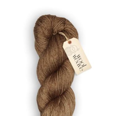 Imagem de Woolweave Fio de peso para dedos – Fios de meia tingidos à mão, 75% lã de merino extrafina e 25% poliamida, 100 g de novelo, 438 jardas – Fio marrom leve, macio e durável para tricô e crochê