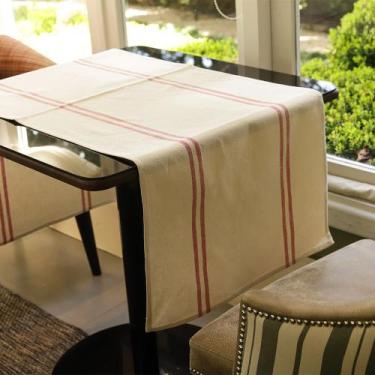 Imagem de Trilho de Mesa Juliana - Algodão, Dupla Listra Vermelha, 50x120cm - At