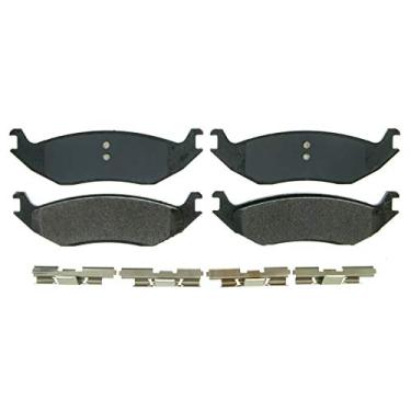 Imagem de O conjunto de discos semi-metálicos Wagner QuickStop ZX967A inclui equipamento de instalação da pastilha, traseiro