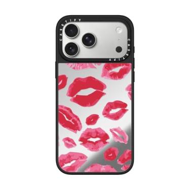 Imagem de CASETiFY Capa espelhada para iPhone 17 Pro Max [refletiva/compatível com Magsafe/1,5 m. 1X proteção contra quedas de nível militar] - Beijos de batom - Prata em preto