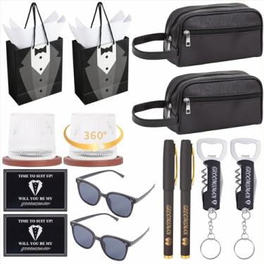 Imagem de Fiestivo 2 conjuntos de presentes de padrinhos, sacos de proposta com óculos de uísque giratórios, bolsa de higiene pessoal de couro PU, melhor homem, abridor de garrafas, óculos de sol, cartão de