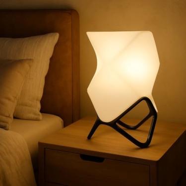 Imagem de Luminária de Mesa Geométrica Minimalista, Abajur Decorativo de Cabeceira, Design Moderno com Lâmpada LED Inclusa, Iluminação Aconchegante (Preto)