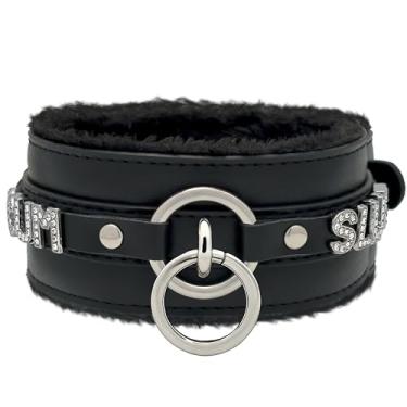 Imagem de paloli Gargantilha feminina com letras de cristal – Colar gargantilha de couro PU ajustável com anel triplo de peça central, forro macio de pelúcia para cosplay, balada e roupas diárias