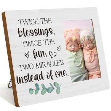 Imagem de Porta-retratos para gêmeos, itens de bebê, meninos, meninas, presentes para mamãe, duas vezes as bênçãos, divertido, dois milagres em vez de um sinal, moldura de mesa, decoração de mesa para casa