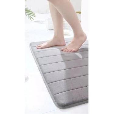 Imagem de Kit 2 Tapetes de Banheiro Antiderrapante Super Soft 60x40cm – Tapete de Banho Absorvente Macio Luxo (LISTRAS CINZA)