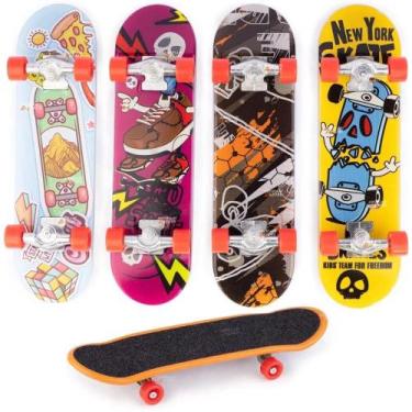 Imagem de Skate de Dedo Park Street Kit com 5 Skates