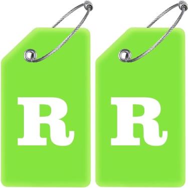 Imagem de Gostwo Pacote com 2 etiquetas de bagagem de silicone para malas, 26 etiquetas de bagagem com letras iniciais bolsa escolar mala instrumento etiqueta com laço de aço inoxidável, Verde, R