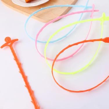 Imagem de 5 peças limpador de ralo de água para pia, gancho de limpeza de cabelo, filtro de esgoto, antientupimento, ferramenta de remoção de peruca de chão, tamancos, estilo de rosto sorridente (estilo rosto