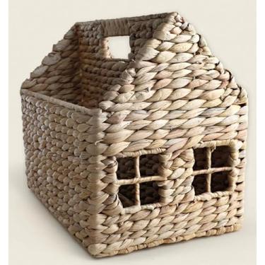 Imagem de Cesto Organizador em Formato de Casinha, Fibra Natural Trançada, com Alças e Design Vazado