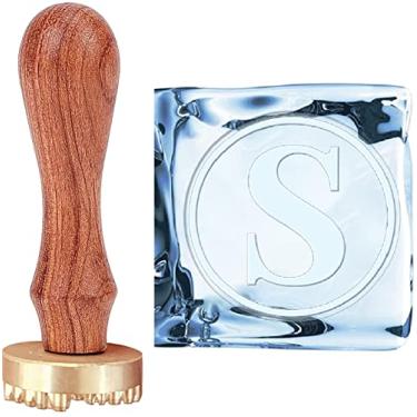 Imagem de CRASPIRE Carimbo de gelo com letra S e cabeça de latão removível e cabo de madeira, carimbo vintage de 3 cm de folha de palmeira para cubos de gelo, coquetel, uísque, mojito, bebidas, casamento, artesanato, faça você mesmo